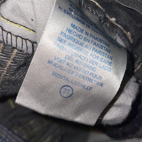 Bundle boy clothes 3t-4t - Picture 7 of 9